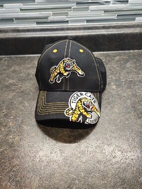 '47 Black and Yellow Tiger Patch Baseball Hat